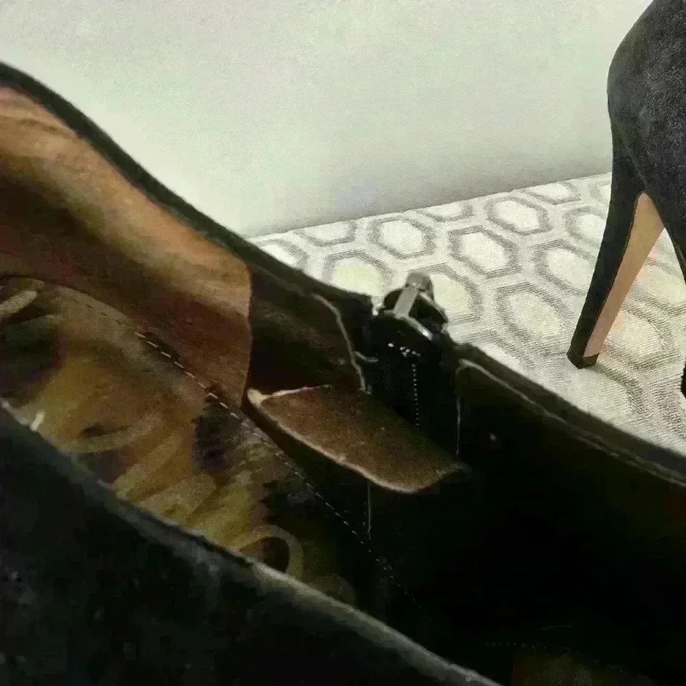 SAM  EDELMAN RIA suede heels - Picture 8 of 12